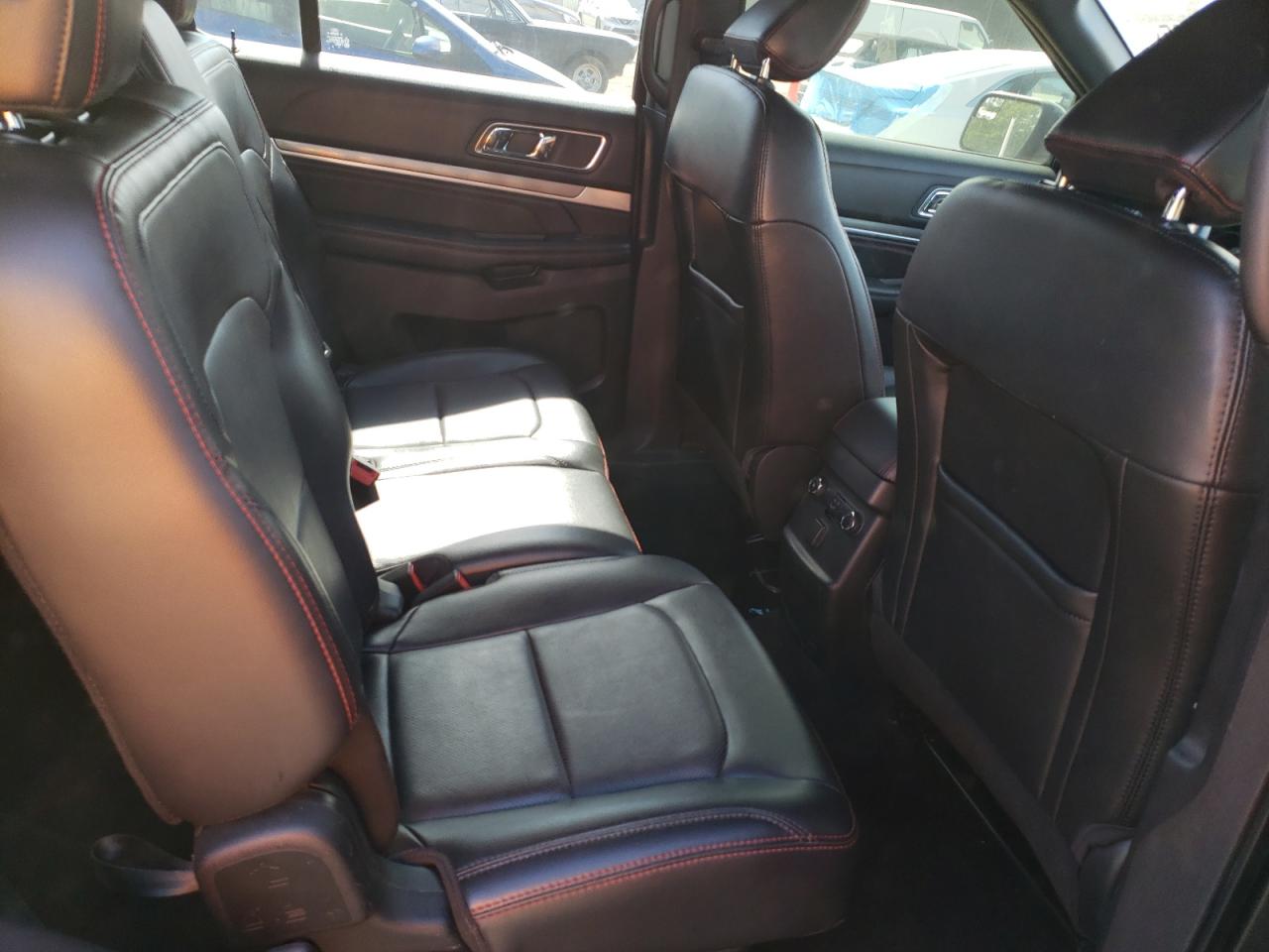 2018 Ford Explorer Sport VIN: 1FM5K8GT7JGB51775 Lot: 57096435