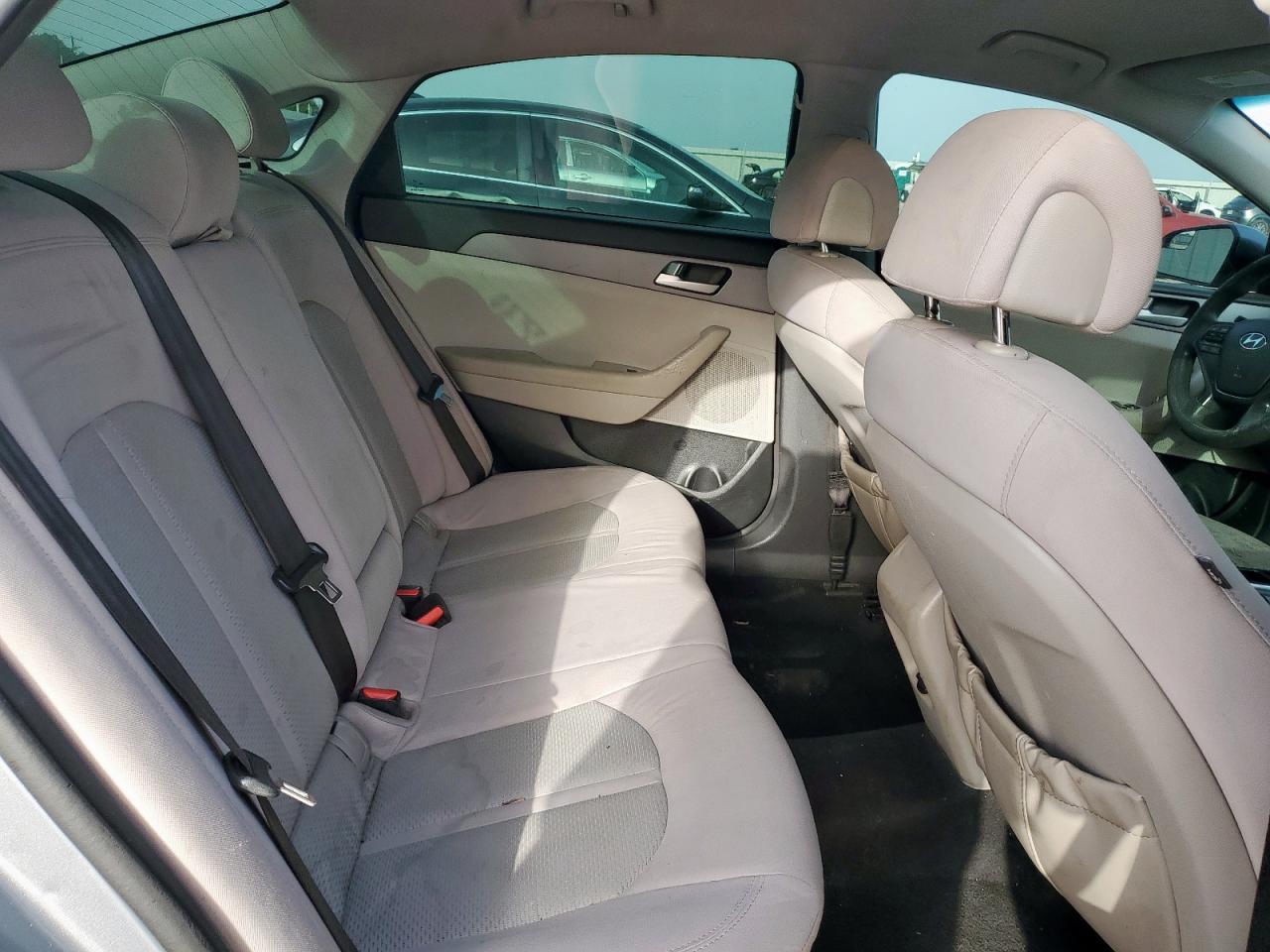 2015 Hyundai Sonata Se VIN: 5NPE24AF2FH191149 Lot: 56921245