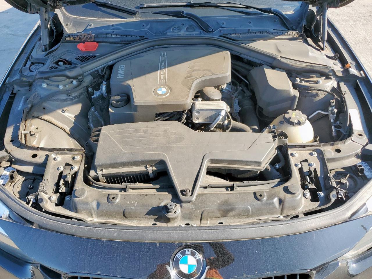 2016 BMW 320 I VIN: WBA8A9C57GK617631 Lot: 56876135