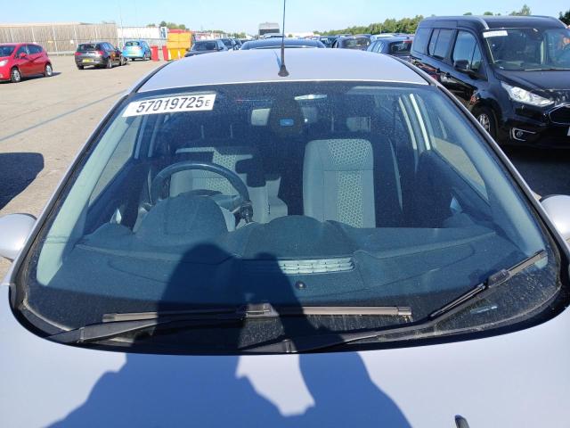2011 FORD FIESTA TIT