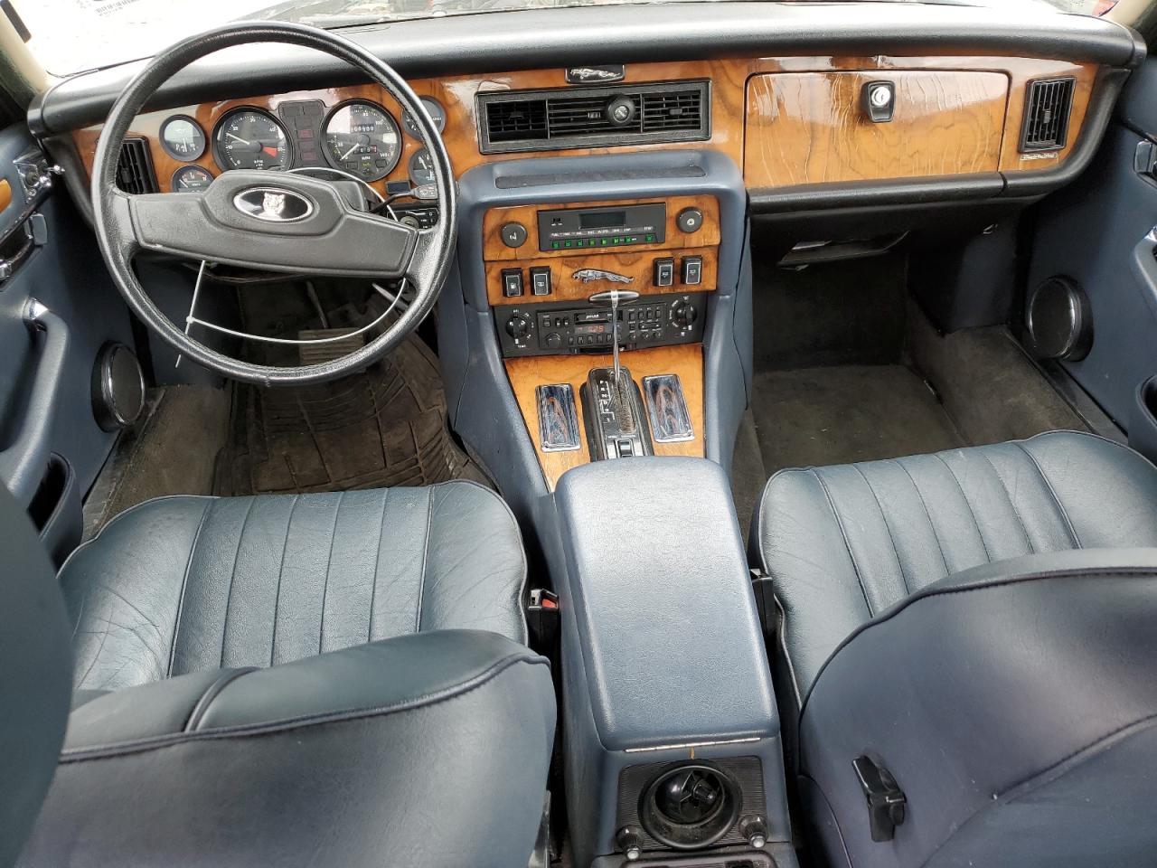 1986 Jaguar Xj6 VIN: SAJAV1340GC433323 Lot: 58348205