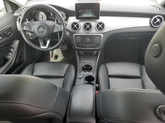  MERCEDES-BENZ GLA-CLASS 2017 Biały