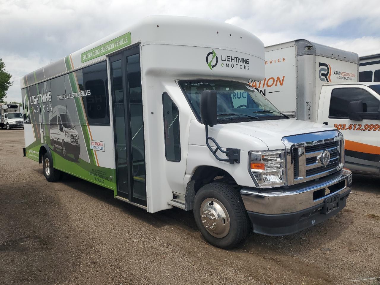 2018 Ford Econoline E450 Super Duty Cutaway Van zu verkaufen in Littleton, CO - Stripped