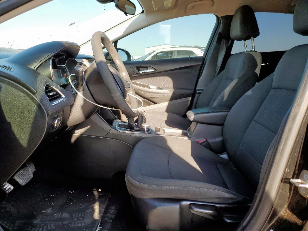 1G1BC5SM0J7148390 CHEVROLET CRUZE 2018