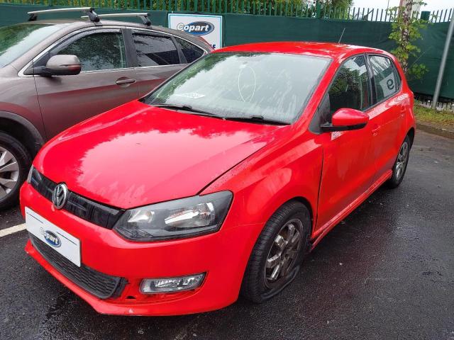 VOLKSWAGEN POLO BLUEM 2013
