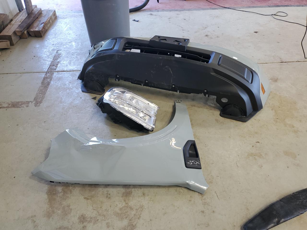 2024 Ford Maverick Xlt VIN: 3FTTW8H37RRB10114 Lot: 56469035