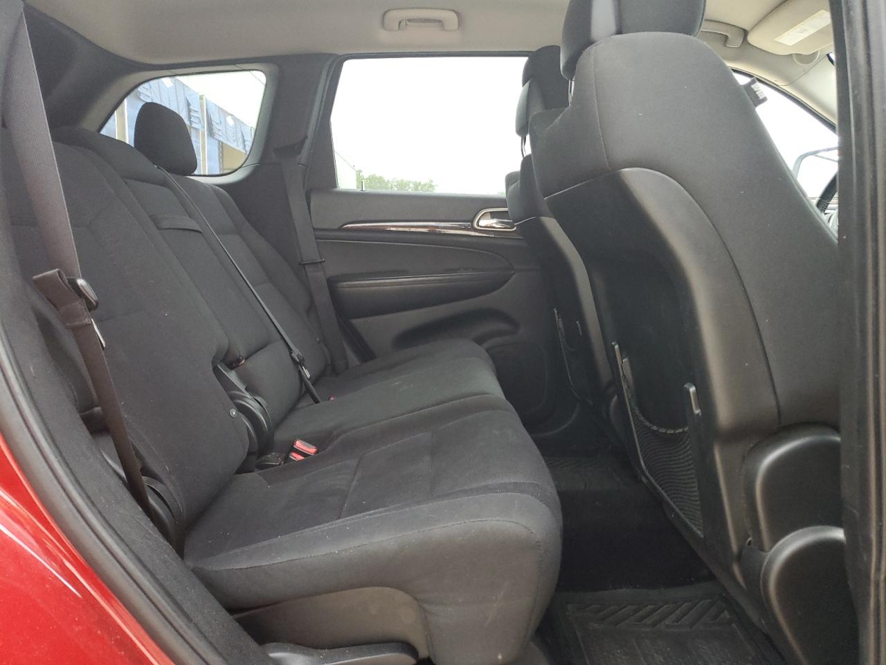 2011 Jeep Grand Cherokee Laredo VIN: 1J4RR4GG4BC575415 Lot: 56660405