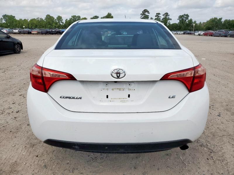  TOYOTA COROLLA 2018 Biały