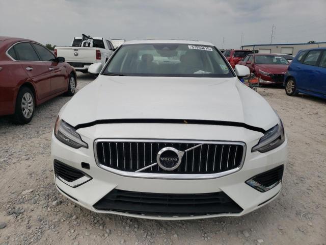  VOLVO S60 T8 REC 2022 Белы
