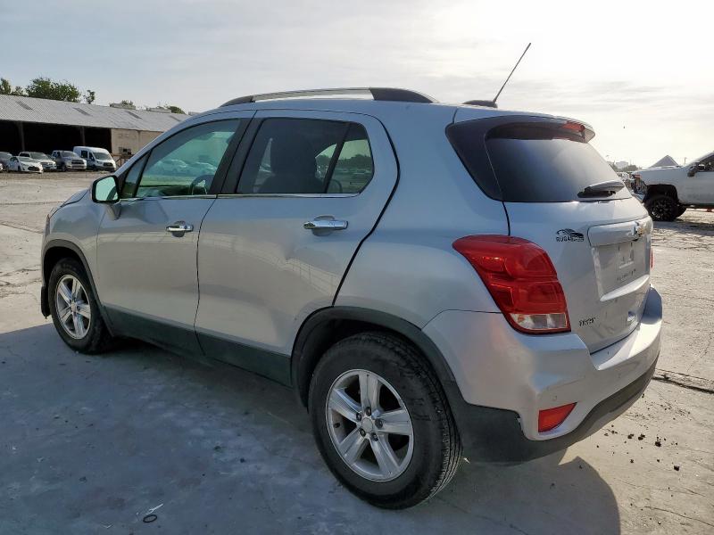 Parquets CHEVROLET TRAX 2017 Srebrny
