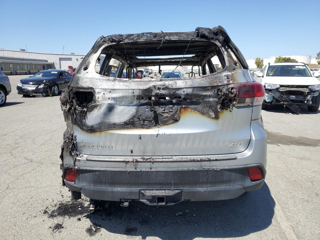 2019 Toyota Highlander Se VIN: 5TDKZRFH0KS559757 Lot: 58012705