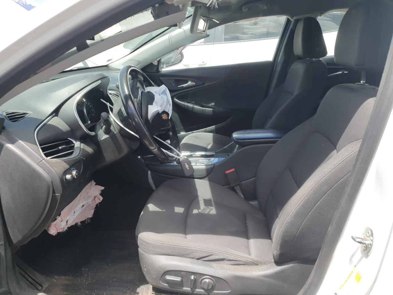 1G1ZD5STXJF228143 CHEVROLET MALIBU 2018