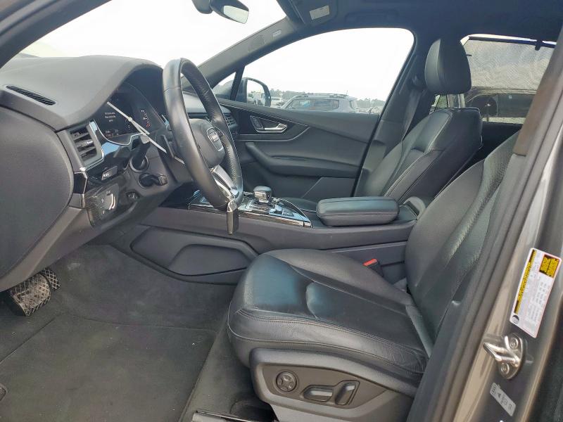  AUDI Q7 2018 Серый