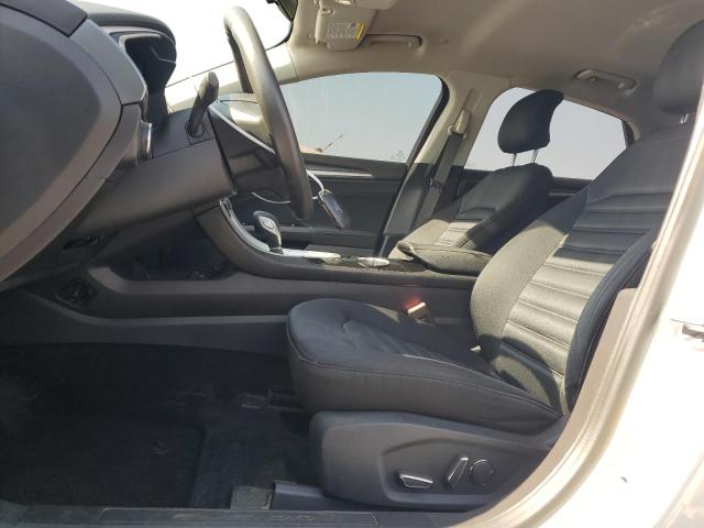 Седаны FORD FUSION 2016 Белый