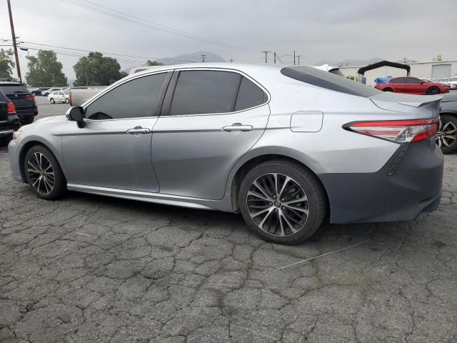  TOYOTA CAMRY 2018 Silver