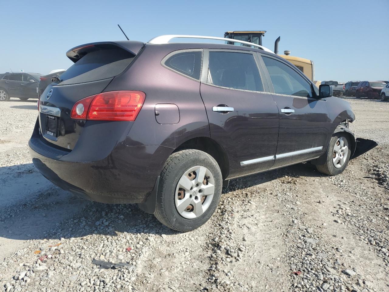 2015 Nissan Rogue - Image 3