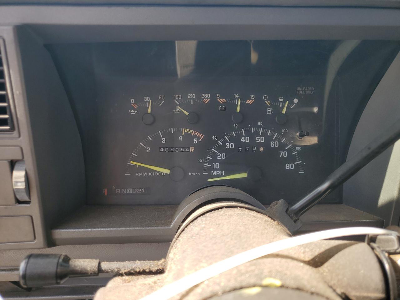 1992 Chevrolet Gmt-400 C1500 VIN: 1GCDC14HXNZ185398 Lot: 56282645