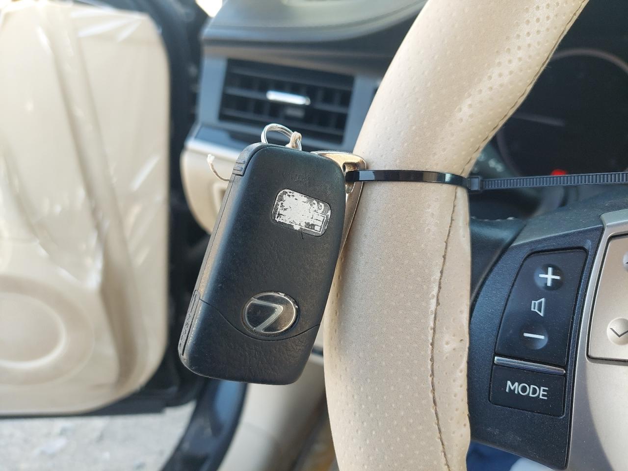 JTHBK1GG0E2129927 - 2014 Lexus ES - #undefined