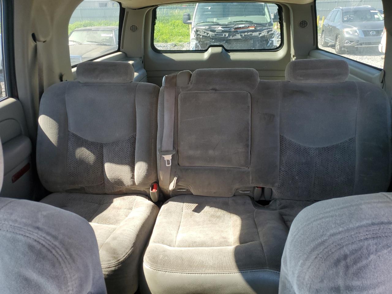 2004 Chevrolet Suburban C1500 VIN: 1GNEC16Z64J160965 Lot: 57955835