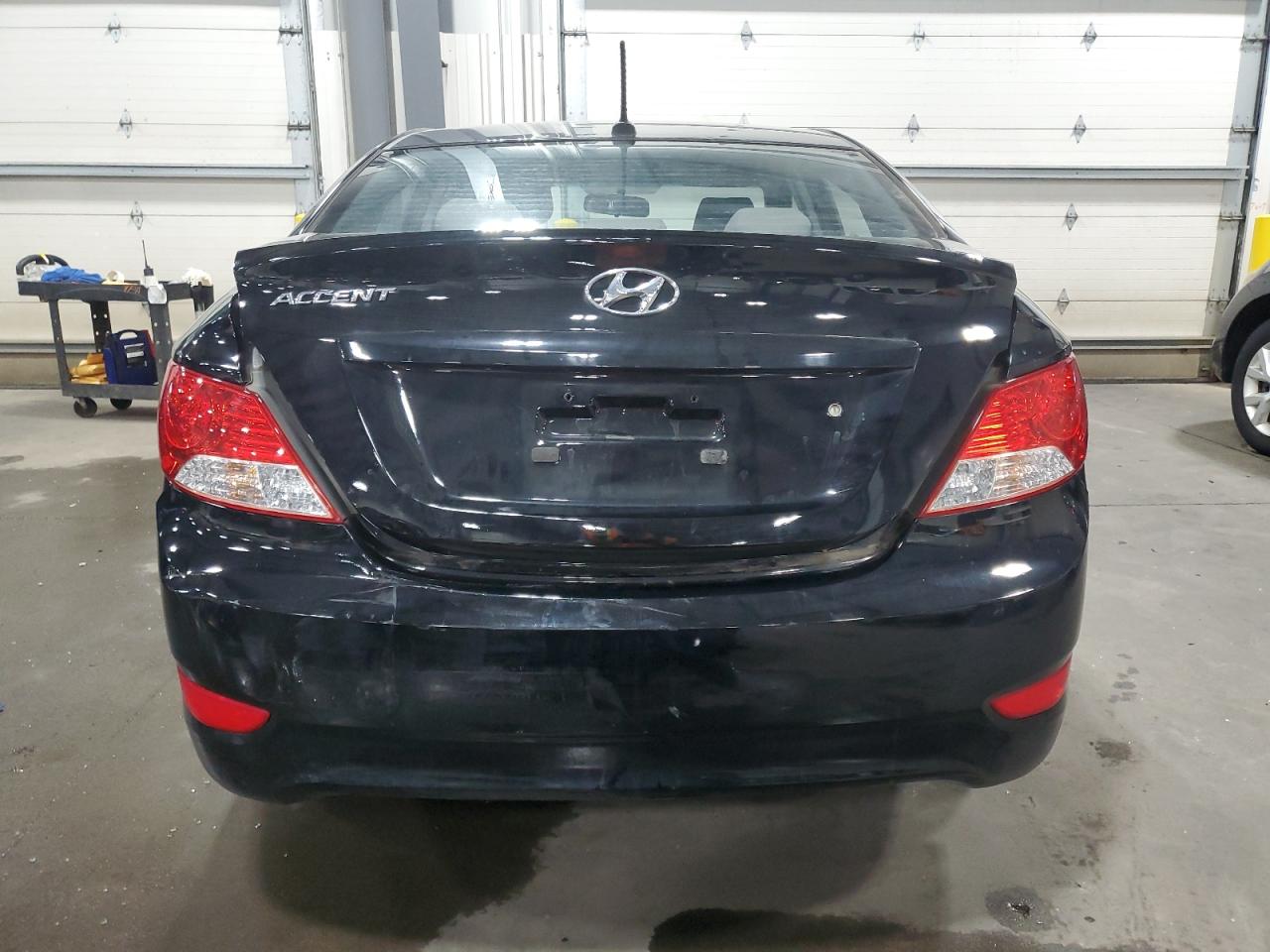 2014 Hyundai Accent Gls VIN: KMHCU4AE2EU597389 Lot: 56226615