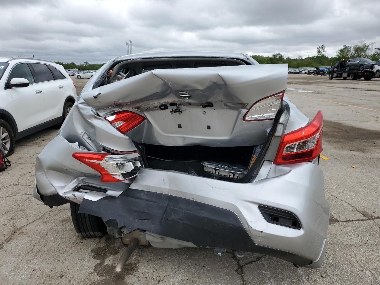 3N1AB7AP3KY220764 NISSAN SENTRA 2019