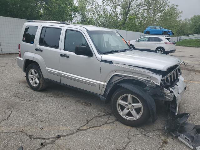Паркетники JEEP LIBERTY 2012 Сріблястий
