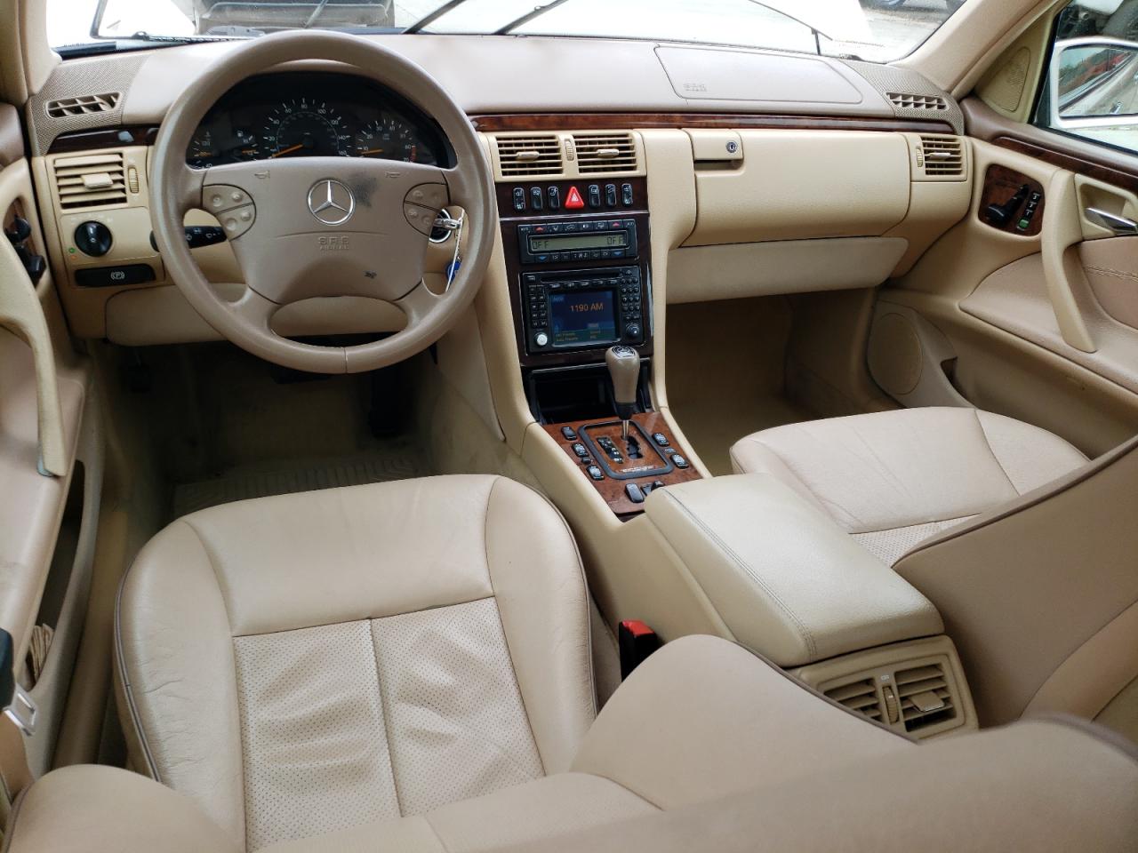 2000 Mercedes-Benz E 320 VIN: WDBJF65J0YB031612 Lot: 57179415