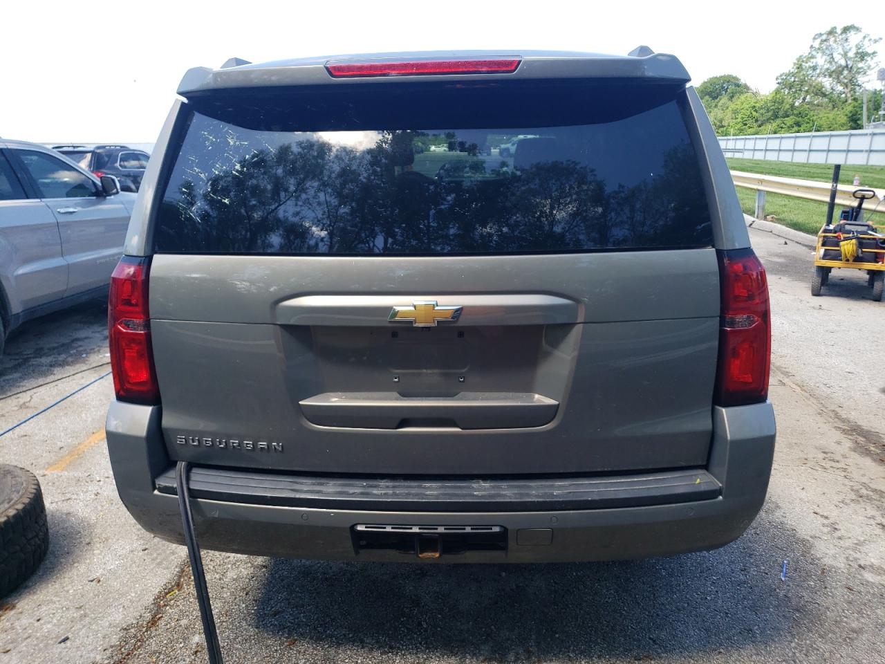 2017 Chevrolet Suburban K1500 Lt VIN: 1GNSKHKC3HR283176 Lot: 56503865