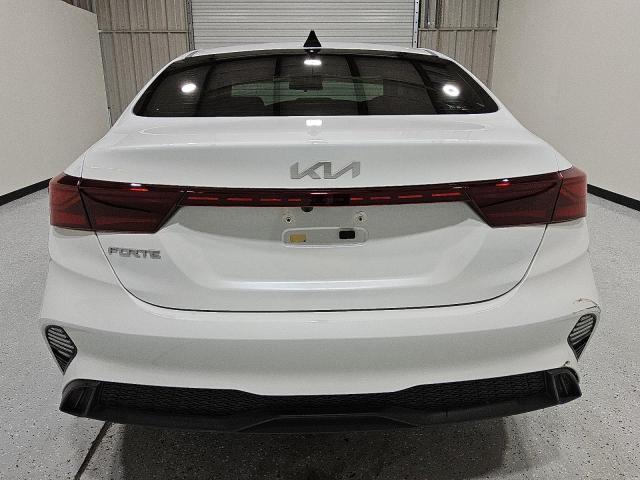  KIA FORTE 2024 White