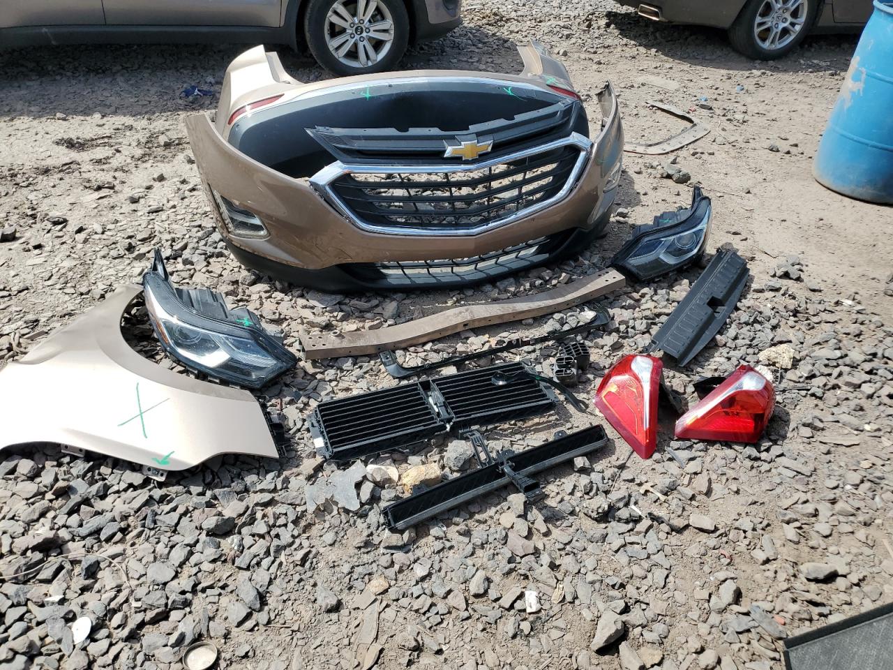 2GNAXSEV7J6164992 CHEVROLET EQUINOX 2018