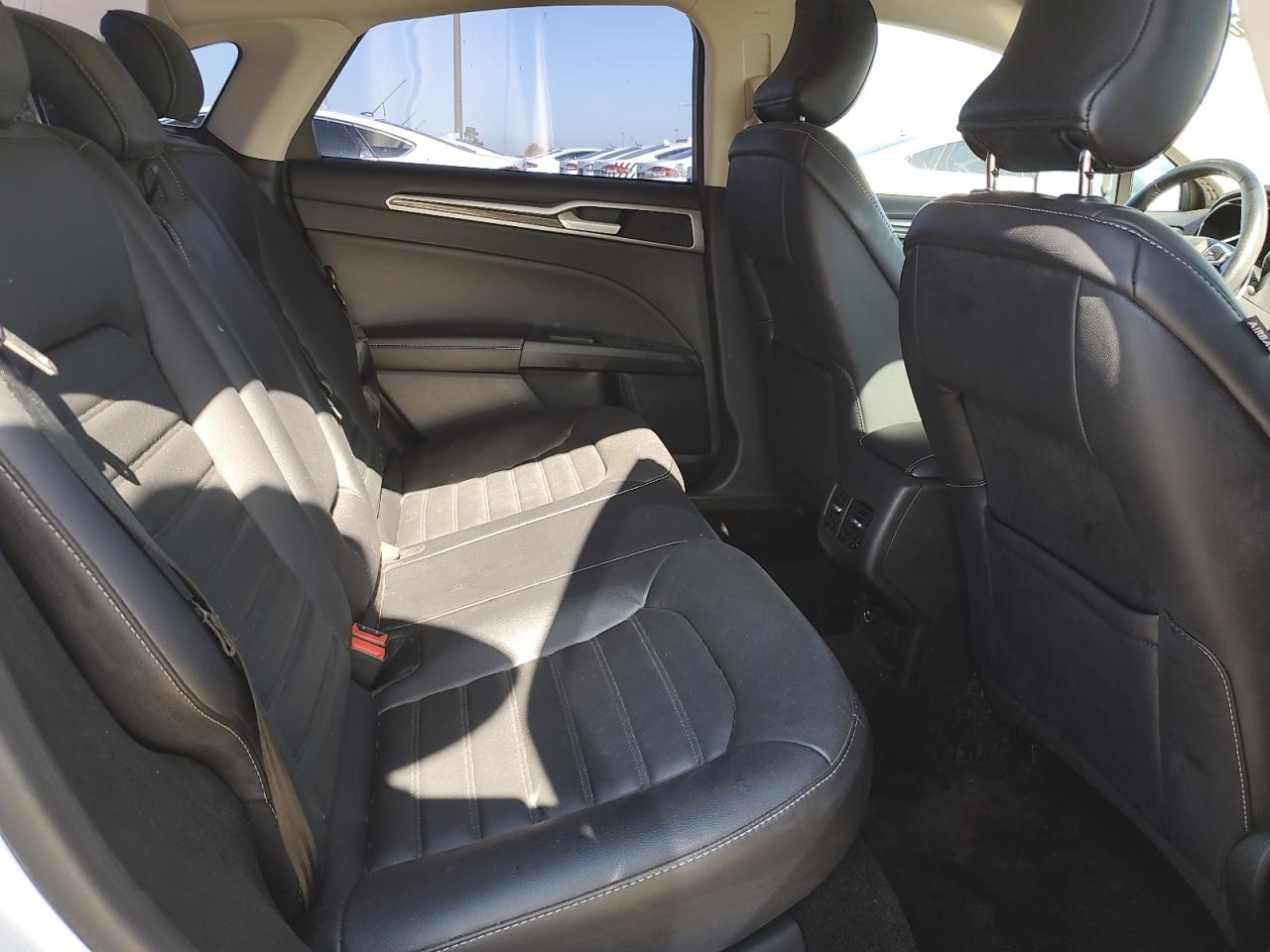 2018 Ford Fusion Se Hybrid VIN: 3FA6P0LU8JR281864 Lot: 56831335