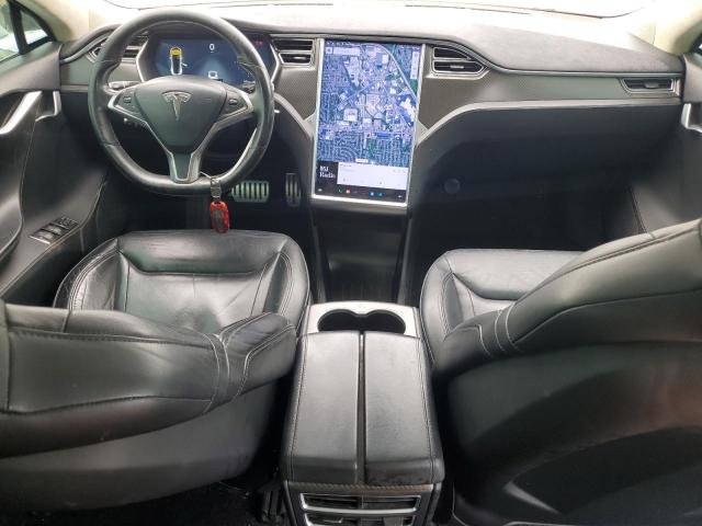 Hatchbacks TESLA MODEL S 2015 Biały