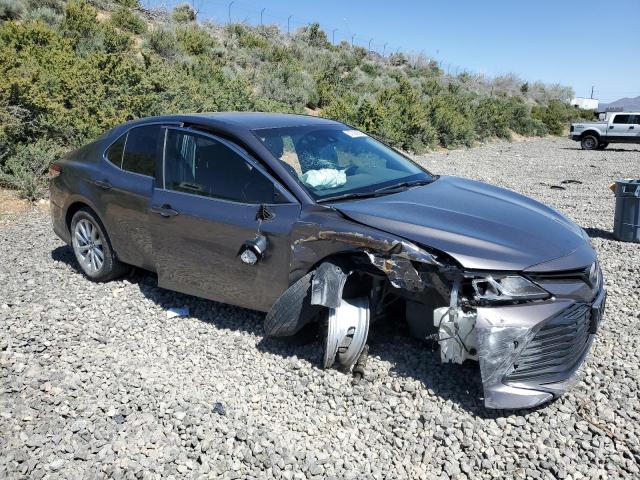  TOYOTA CAMRY 2018 Серый