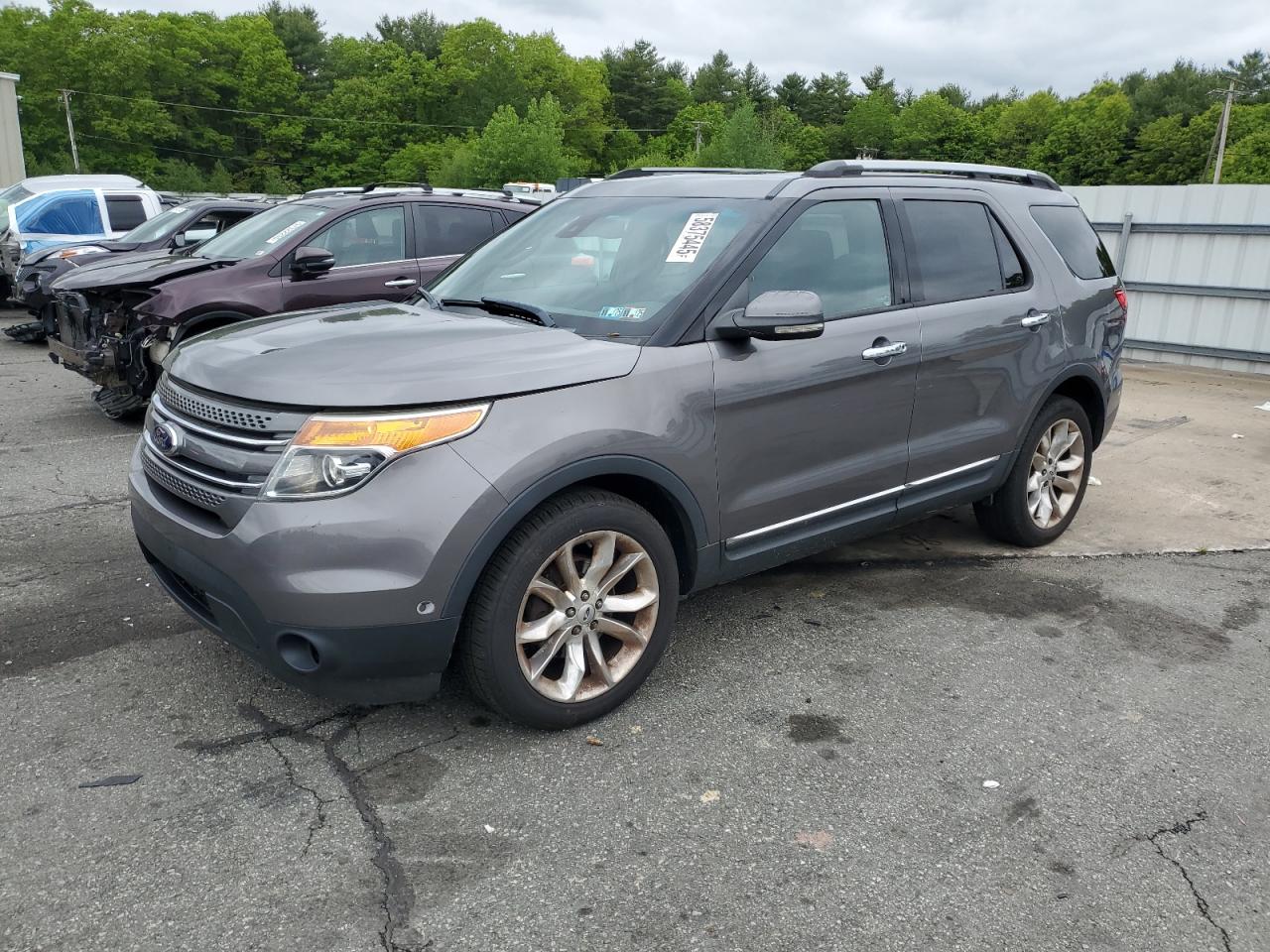 2013 Ford Explorer Limited للبيع في Exeter، RI - Side