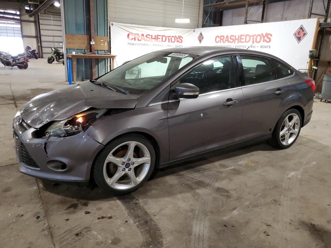 2012 Ford Focus Titanium იყიდება Eldridge-ში, IA - Front End