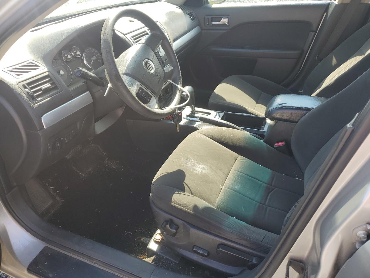 2007 Mercury Milan VIN: 3MEHM07157R660372 Lot: 56175725