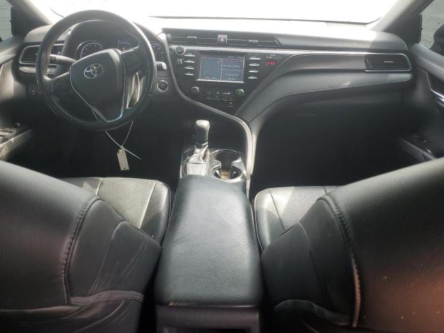  TOYOTA CAMRY 2019 Srebrny