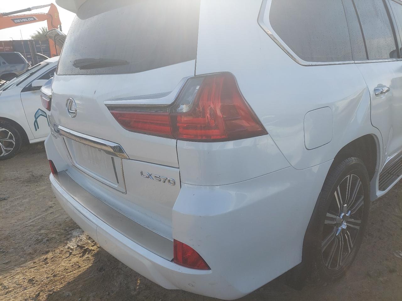 JTJHY00W0J4280185 - 2018 Lexus LX - #undefined