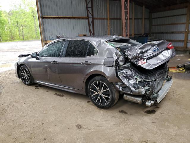 2022 TOYOTA CAMRY XLE  