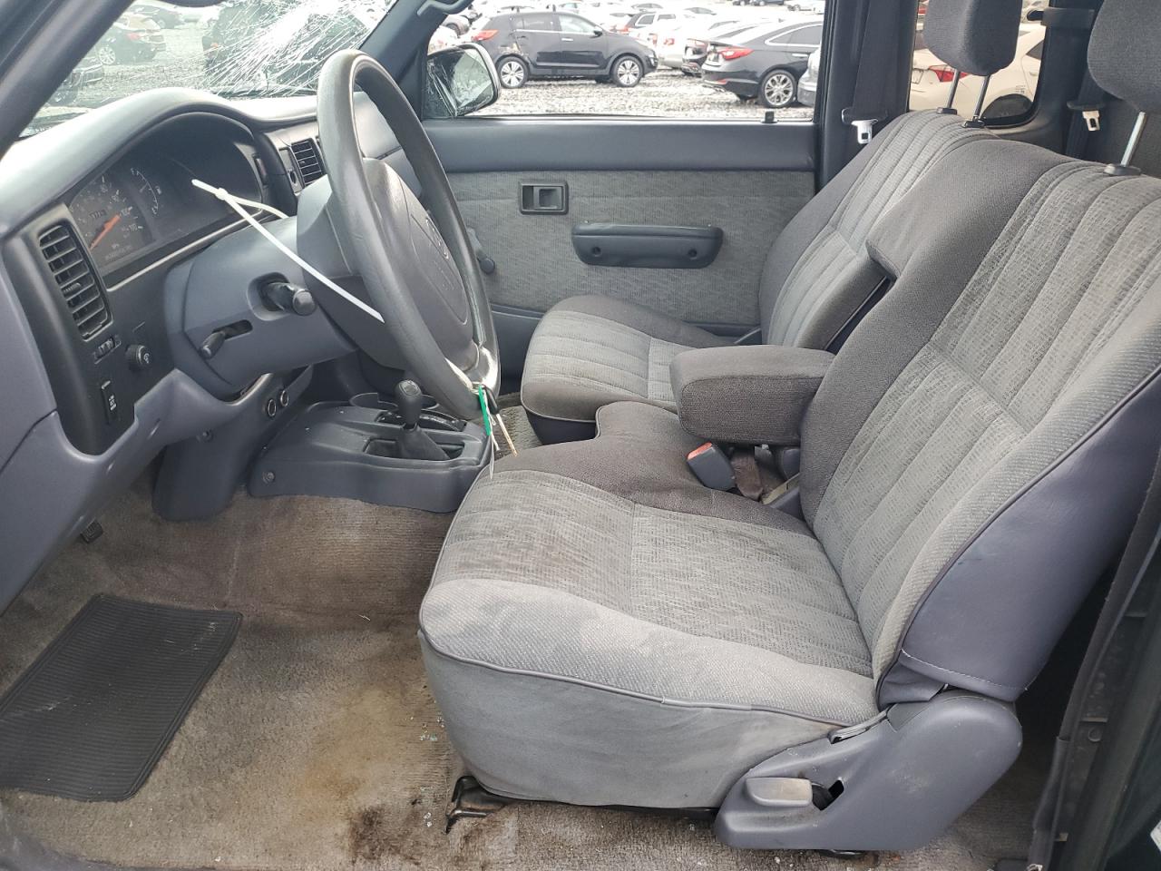 1998 Toyota Tacoma Xtracab VIN: 4TAWN72N6WZ039088 Lot: 84564655