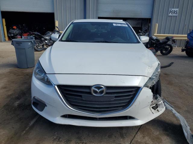  MAZDA 3 2016 White