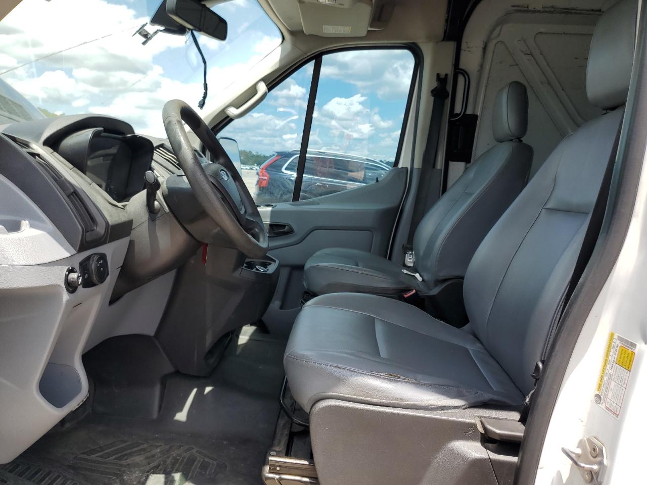 2019 Ford Transit T-250 VIN: 1FTYR2CM1KKA09221 Lot: 56328235