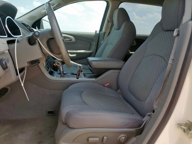 Parquets CHEVROLET TRAVERSE 2012 White
