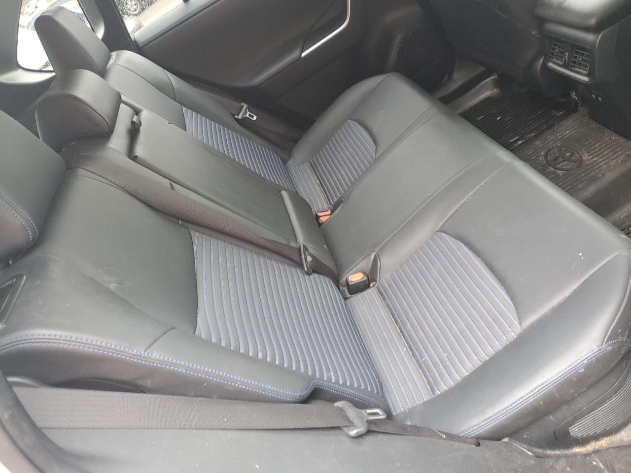 2020 Toyota Rav4 Xse VIN: JTMEWRFVXLD537676 Lot: 56475245