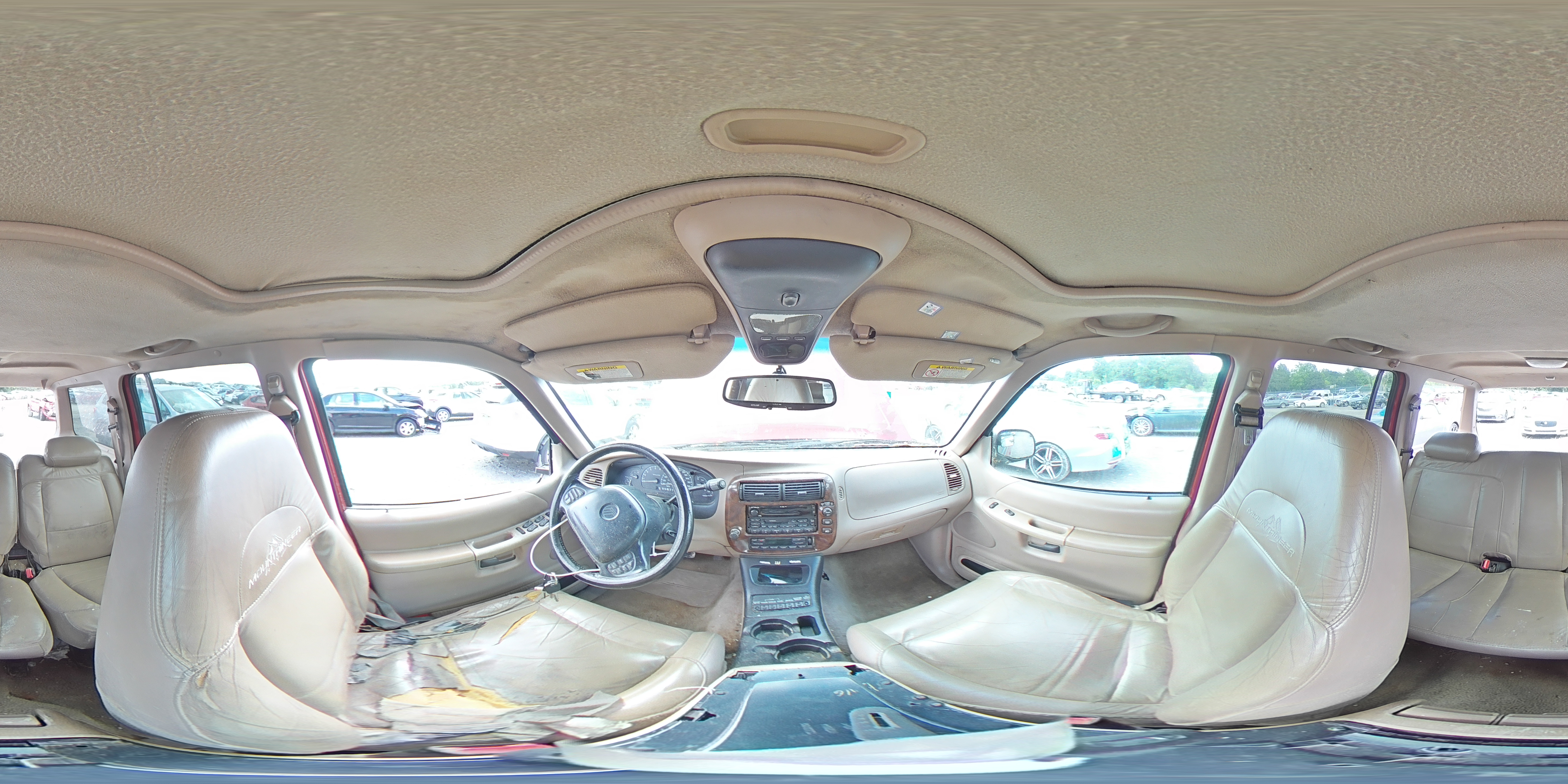 2000 Mercury Mountaineer VIN: 4M2ZU86P2YUJ30049 Lot: 58619545
