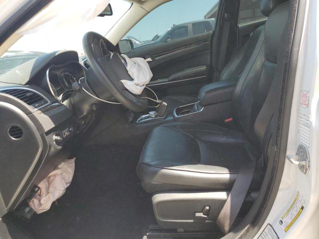  CHRYSLER 300 2022 White