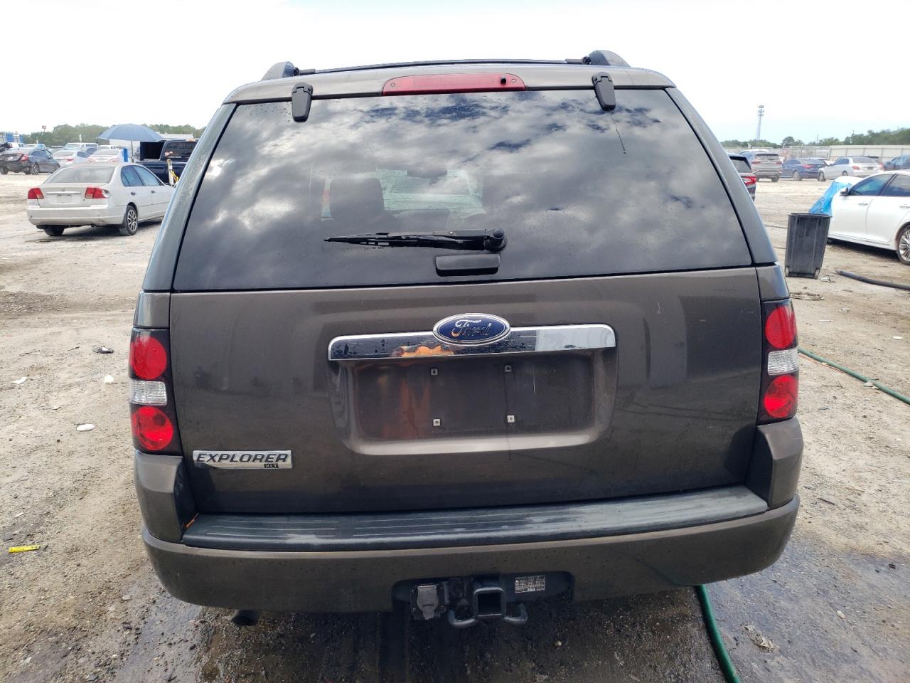 2008 Ford Explorer Xlt VIN: 1FMEU63E38UA69091 Lot: 56882205