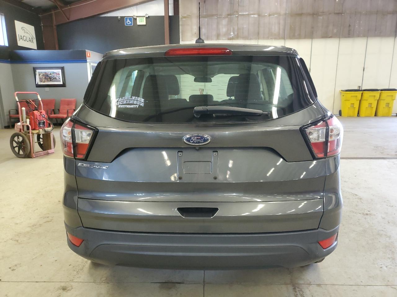 1FMCU0F70HUE04504 FORD ESCAPE 2017