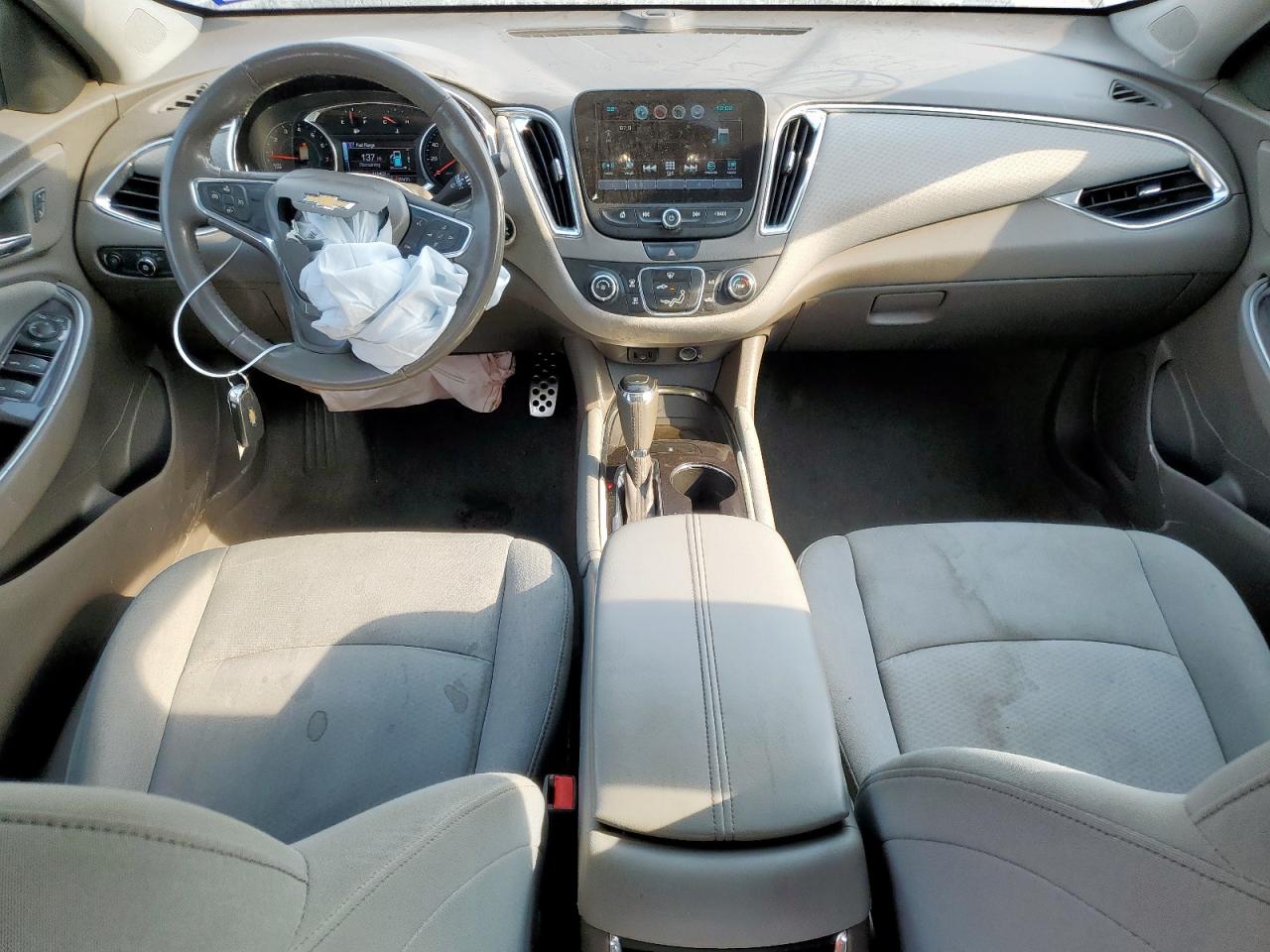 1G1ZE5ST0GF190959 CHEVROLET MALIBU 2016