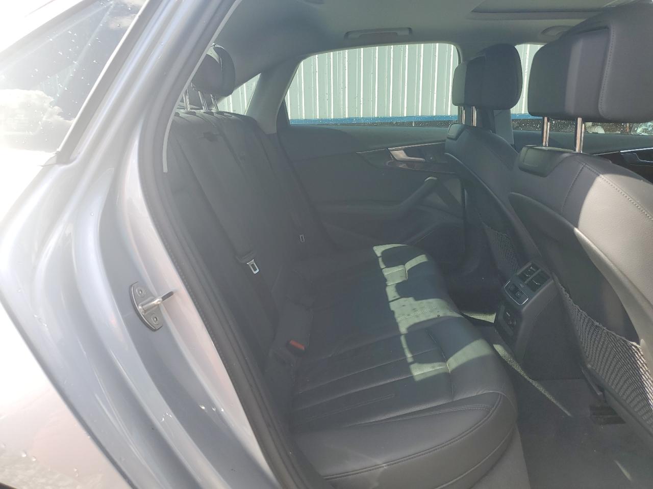 2019 Audi A4 Premium Plus VIN: WAUHMAF41KA051606 Lot: 56736165